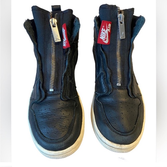 Woman’s AIR JORDAN1 Retro Mid Zip ‘Black’ - Picture 3 of 8